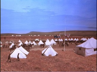 The Adventures Of Young Indiana Jones: Daredevils Of The Desert Fotoğrafı