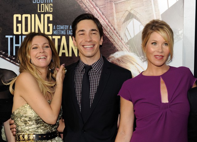 Seni Uzaktan Sevmek Fotoğrafı