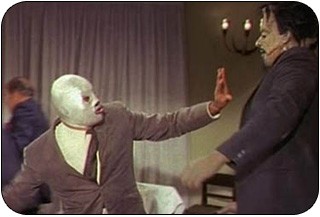 Santo And Blue Demon Against The Monsters fotoğrafı Santo And Blue Demon Against The Monsters fotoğrafı