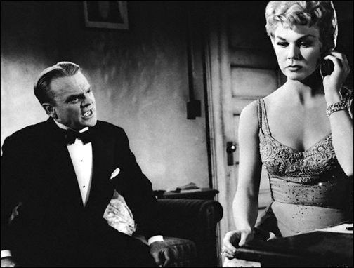 Love Me or Leave Me fotoğrafı