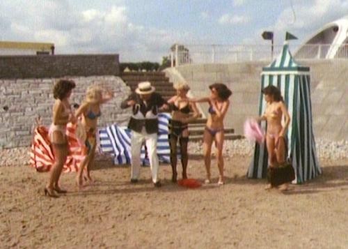 Plaj Kızları Fotoğrafı