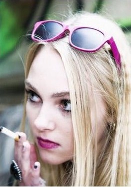 The Space Between Fotoğrafı