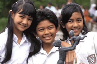 Anak-anak Borobudur Fotoğrafları 3