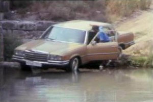 Fikrimin İnce Gülü - Sarı Mercedes Fotoğrafı