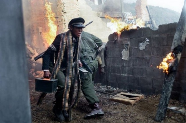 71 Ateş Altında Fotoğrafı