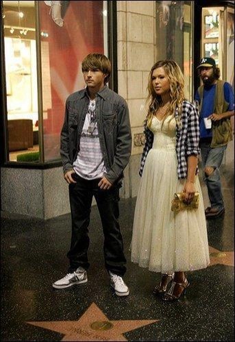 Elle: A Modern Cinderella Tale Fotoğrafı