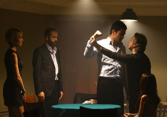 Ezel Fotoğrafı
