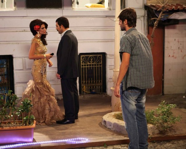 Bitmeyen Şarkı Fotoğrafı